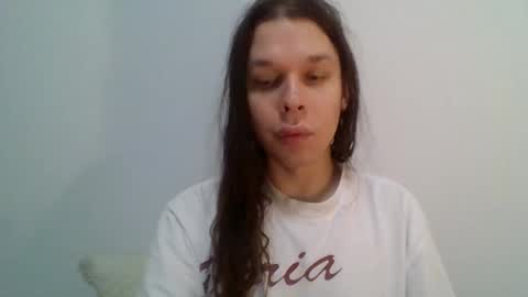 dobb582726 online show from 12-18-25, 09:43