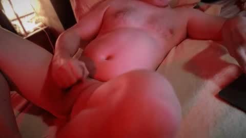 Snapshot of dobbyboy12 chatting on 10-28-25, 05:59 Saint James online show from 10-28-25, 05:59