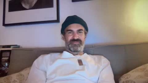 Snapshot of doctorjwillseeyounow chatting on 10-24-25, 03:14 doctorJwillseeyounow online show from 10-24-25, 03:14