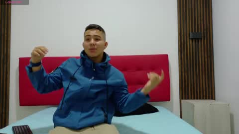 Snapshot of dogerman_01 chatting on 05-26-26, 11:28 01 online show from 05-26-26, 11:28