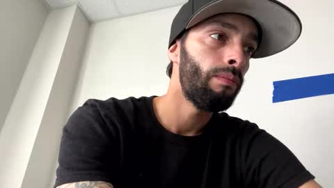 Snapshot of doingmek9 chatting on 10-15-25, 04:29 doingmek9 online show from 10-15-25, 04:29