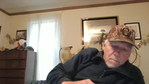 Snapshot of doingmyself69 chatting on 03-04-25, 10:38 doingmyself69 online show from 03-04-25, 10:38