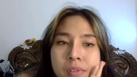 Snapshot of dolfvlucy chatting on 01-10-25, 03:37 dolf william online show from 01-10-25, 03:37