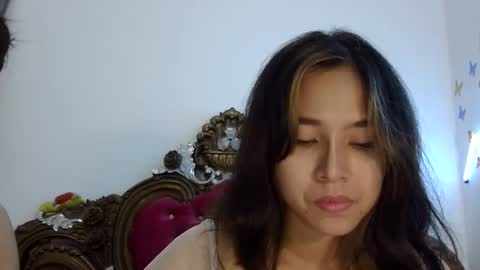 Snapshot of dolfvlucy chatting on 01-19-25, 05:18 dolf william online show from 01-19-25, 05:18