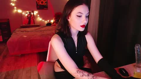 Snapshot of doll1_maiya chatting on 12-02-25, 08:37 doll1_maiya online show from 12-02-25, 08:37