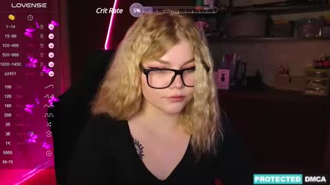 Chloe online show from 12-04-24, 11:24