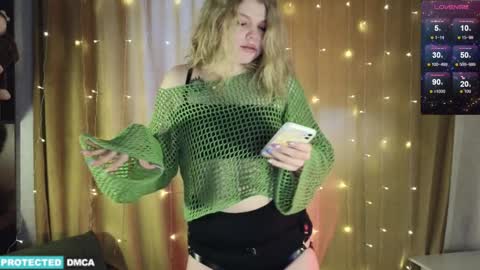 Chloe online show from 01-16-25, 07:28