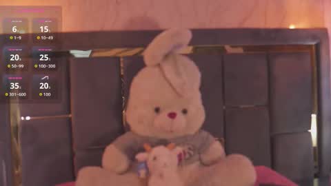 doll_daisy_ online show from 10-18-25, 11:33