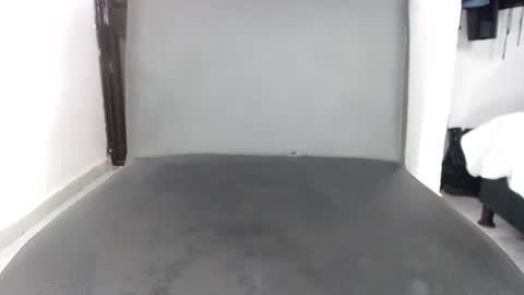 doll_dollys_ online show from 02-05-25, 07:20