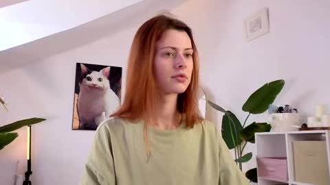 Your doll Lesli online show from 04-19-26, 12:59