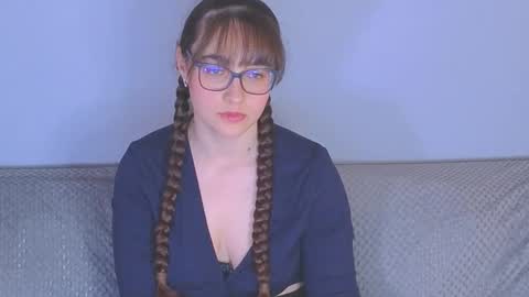 Tessa online show from 05-13-26, 08:34