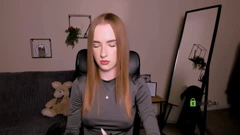 Snapshot of doll_vey chatting on 10-02-25, 01:18 doll_vey online show from 10-02-25, 01:18