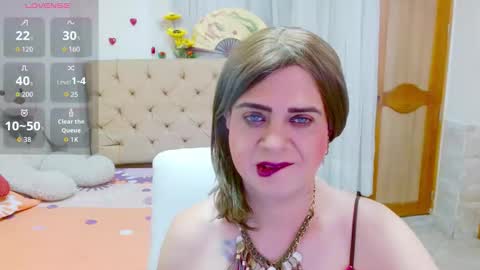 ilona online show from 10-19-25, 05:19