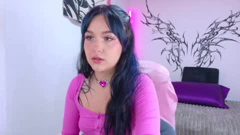 Isabela   Independet model 3 online show from 02-26-26, 05:45