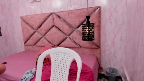 Snapshot of dolls_antonella chatting on 06-04-26, 11:38 Antonella online show from 06-04-26, 11:38