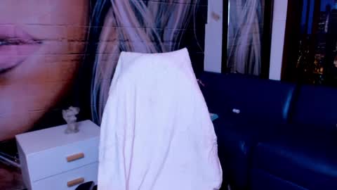 Dolly pocket online show from 04-13-26, 08:58