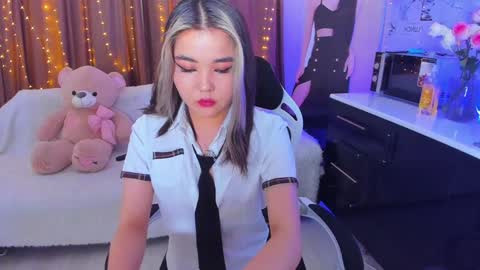 Dollya online show from 01-19-25, 09:33