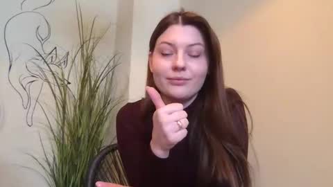 DollyRoma online show from 10-23-25, 07:51