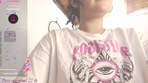 Snapshot of dollysweet666 chatting on 05-01-26, 05:56 dollysweet666 online show from 05-01-26, 05:56