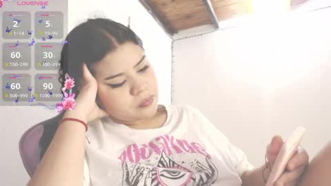 Snapshot of dollysweet666 chatting on 05-21-26, 07:43 dollysweet666 online show from 05-21-26, 07:43