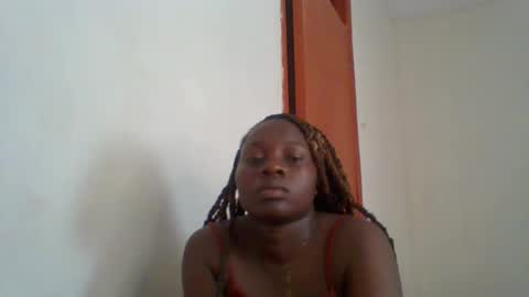 dollyvee online show from 04-14-26, 12:33