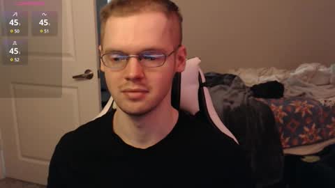 Snapshot of doloresman chatting on 02-14-25, 05:14 doloresman online show from 02-14-25, 05:14