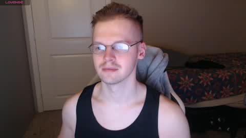 Snapshot of doloresman chatting on 03-11-25, 03:02 doloresman online show from 03-11-25, 03:02