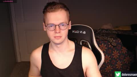 Snapshot of doloresman chatting on 01-07-26, 09:39 doloresman online show from 01-07-26, 09:39