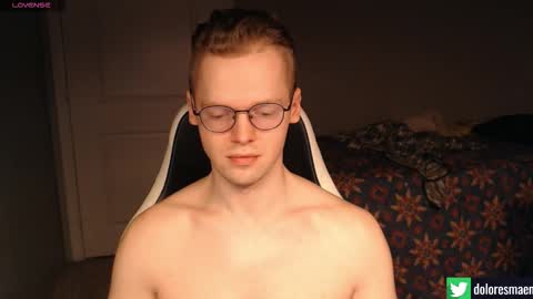 Snapshot of doloresman chatting on 01-08-26, 11:07 doloresman online show from 01-08-26, 11:07