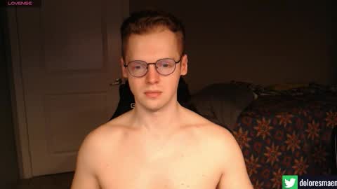 Snapshot of doloresman chatting on 01-18-26, 12:58 doloresman online show from 01-18-26, 12:58