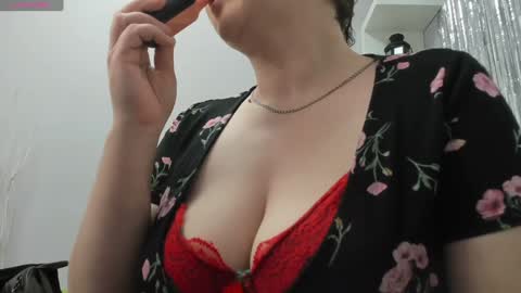 DoloresSea online show from 01-05-25, 06:02