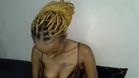 Snapshot of dolsexy chatting on 05-04-26, 05:36 dolsexy online show from 05-04-26, 05:36