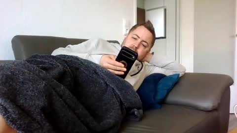 dombio_12 online show from 03-01-26, 01:13