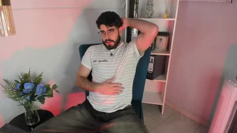 domboy  online show from 05-25-26, 08:15