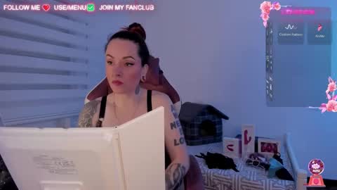 I WILL BE BACK ON WEDNESDAY DECEMBER 4 0100AM COLOMBIA TIME    online show from 03-03-25, 06:26