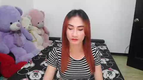 Snapshot of domina_sabrina chatting on 02-05-25, 09:57 domina_sabrina online show from 02-05-25, 09:57