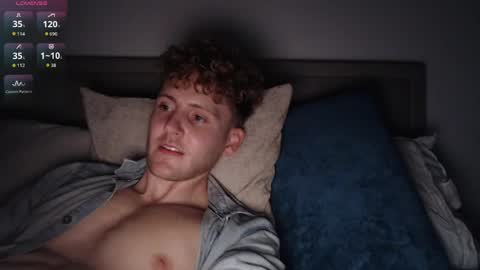 Alex...  online show from 04-10-26, 04:12