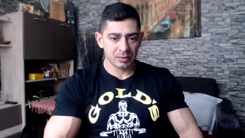 Snapshot of dominatemuscle chatting on 12-08-24, 10:52 Kevin online show from 12-08-24, 10:52