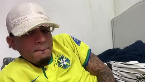 Snapshot of dominic_brand chatting on 09-20-25, 01:39 Brandon online show from 09-20-25, 01:39