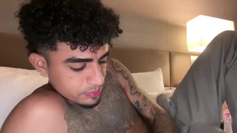 Snapshot of dominic_brand chatting on 10-12-25, 04:33 Brandon online show from 10-12-25, 04:33