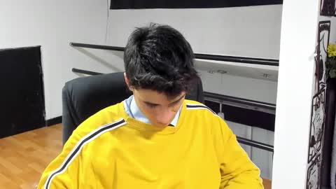 Your real love online show from 11-26-25, 02:45