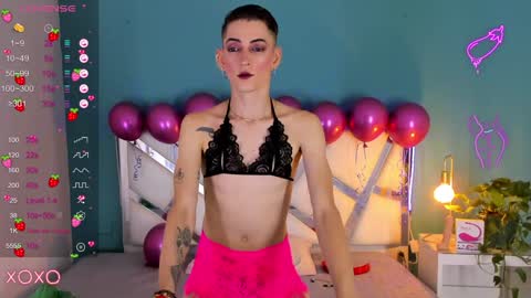 Dominic online show from 12-26-24, 05:51