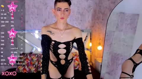 Dominic online show from 09-19-25, 02:18