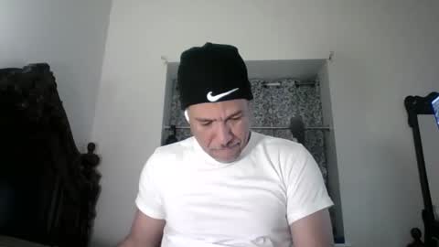 luis online show from 04-04-26, 06:16