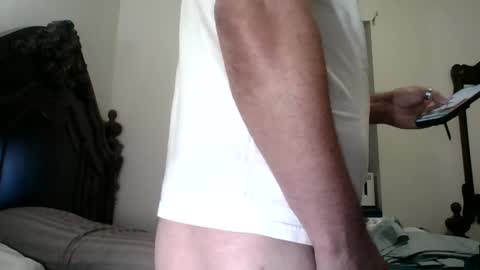 Snapshot of dominicanorico chatting on 06-03-26, 02:03 luis online show from 06-03-26, 02:03