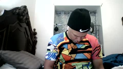 Snapshot of dominicanorico chatting on 06-24-26, 10:53 luis online show from 06-24-26, 10:53