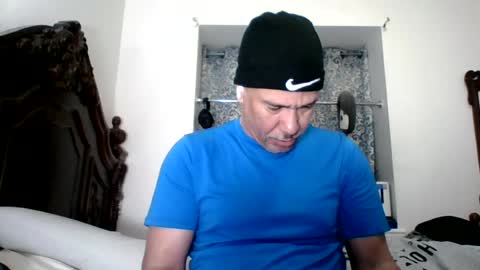 Snapshot of dominicanorico chatting on 07-19-26, 04:16 luis online show from 07-19-26, 04:16