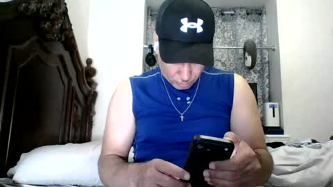 Snapshot of dominicanorico chatting on 07-23-26, 01:52 luis online show from 07-23-26, 01:52