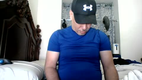 Snapshot of dominicanorico chatting on 07-24-26, 07:34 luis online show from 07-24-26, 07:34