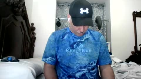 Snapshot of dominicanorico chatting on 08-02-26, 09:02 luis online show from 08-02-26, 09:02